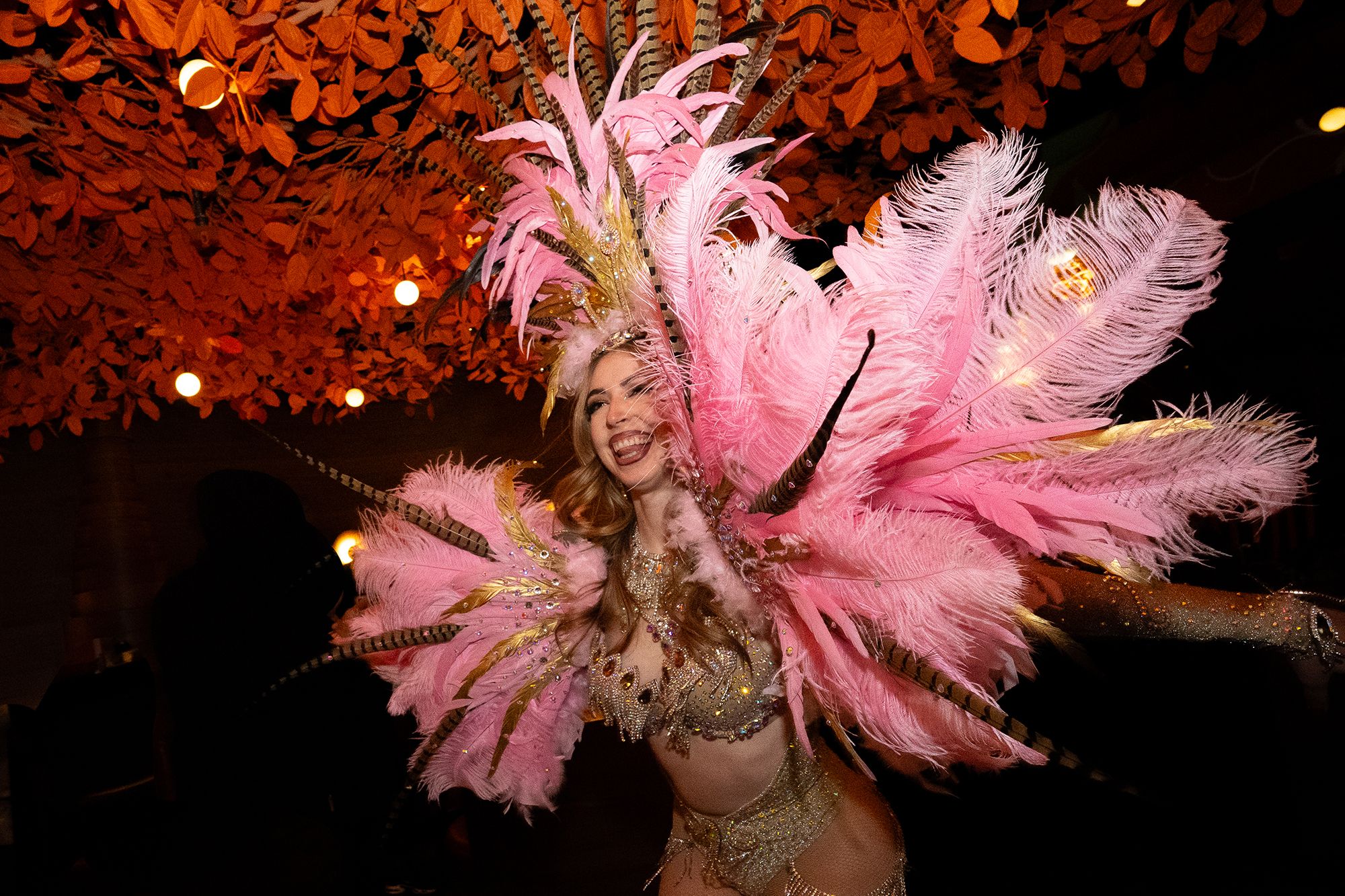 SUSHISAMBA Las Vegas dancers